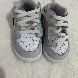 Nike Dunk Low Kids Gray and White Sneakers